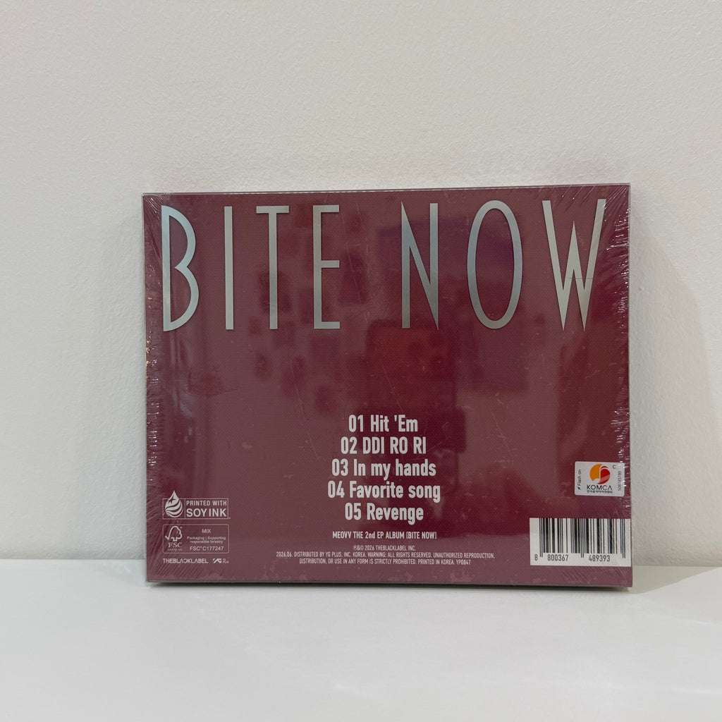 Álbum MEOVV Bite now ver. BEAST