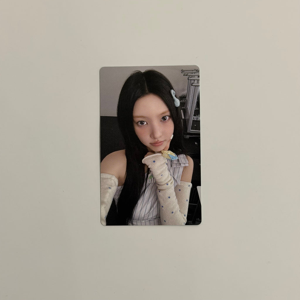 Photocard illit Yunah
