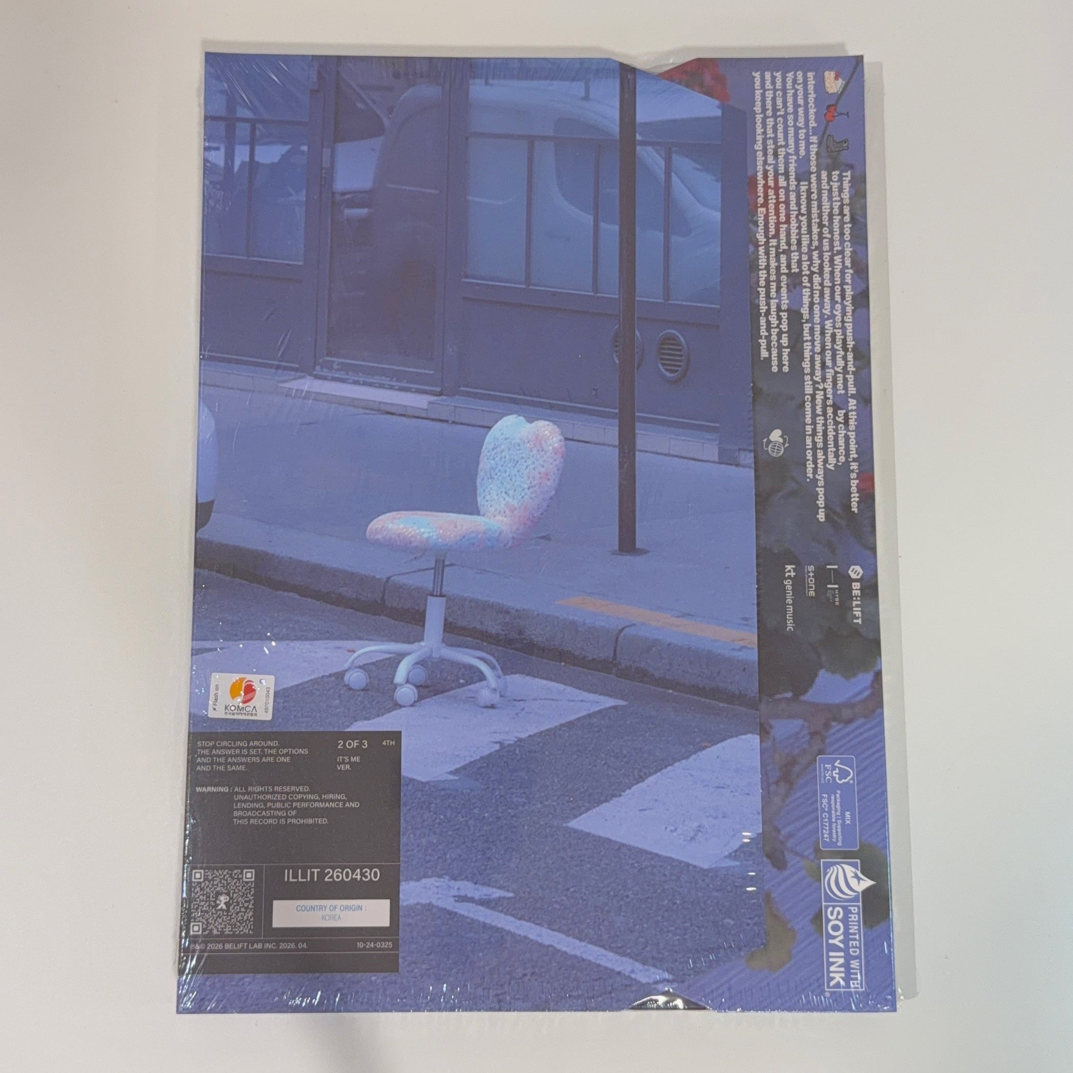 Álbum ILLIT MAMIHLAPINATAPAI versión IT’S ME (incluye holder pob weverse)