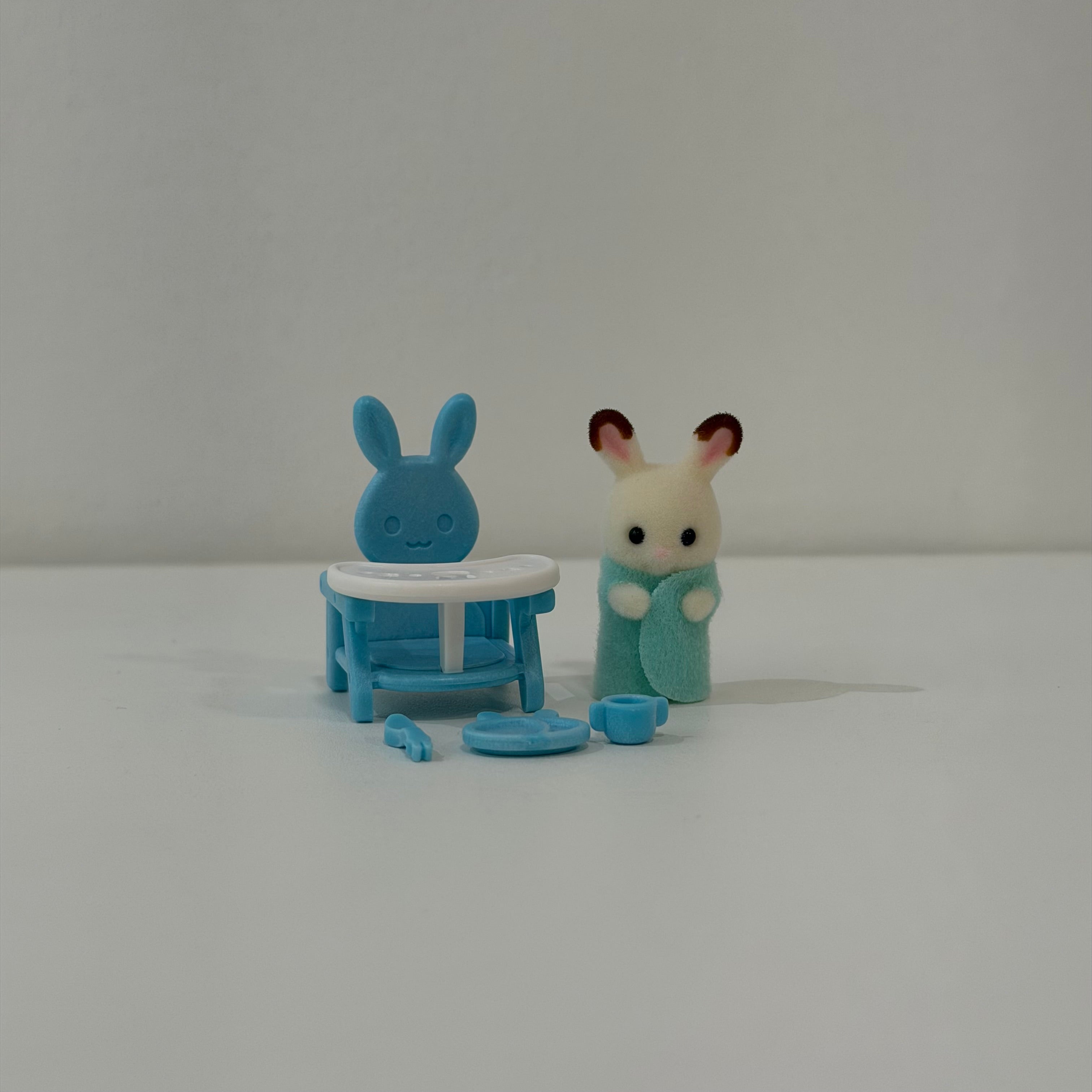 Sylvanian Families individual conejo chocolate con accesorios