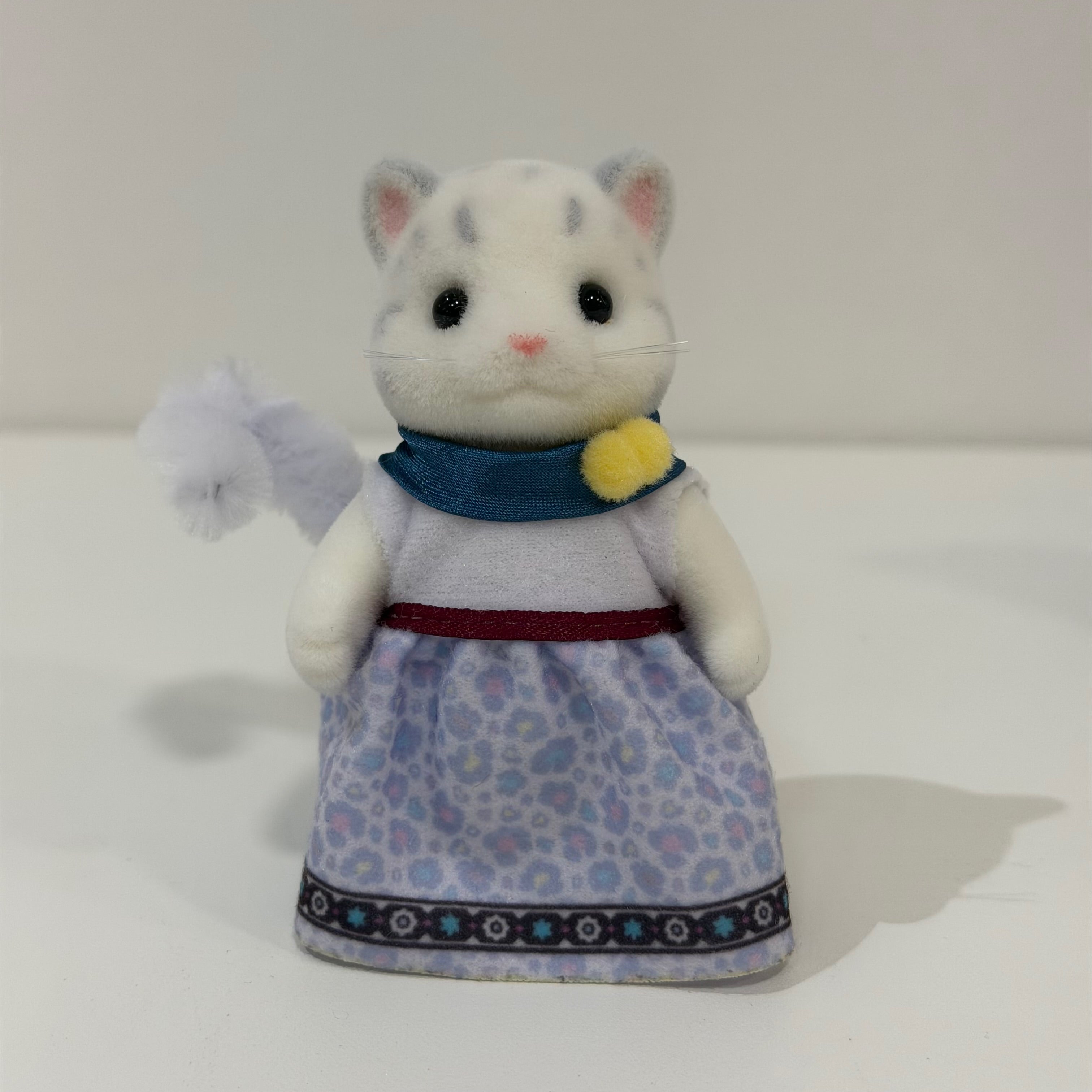 Sylvanian Families Mamá leopardo de las nieves