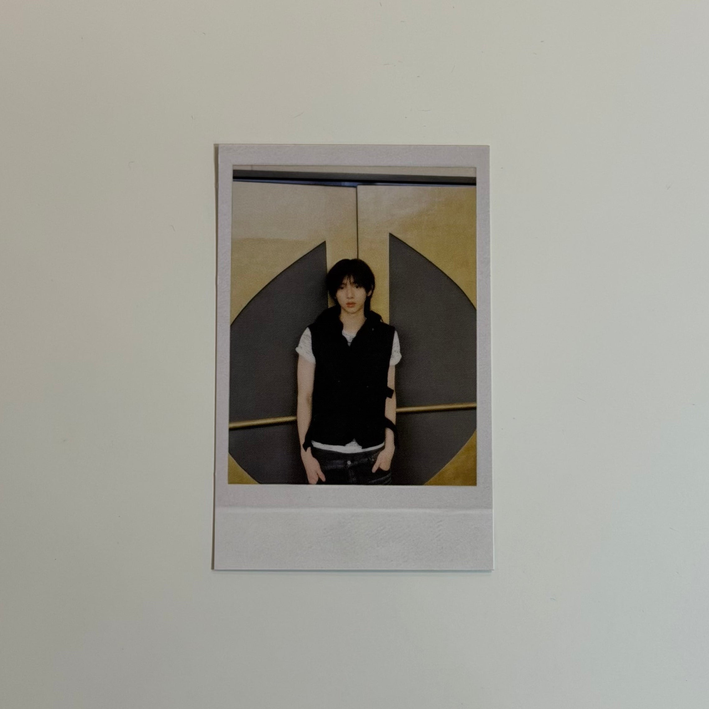 Polaroid Cortis Juhoon season greetings
