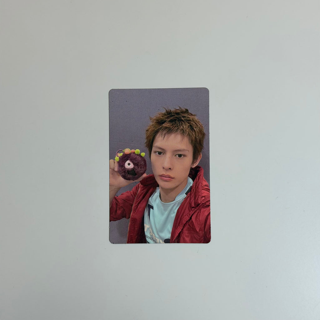 Photocard Cortis James