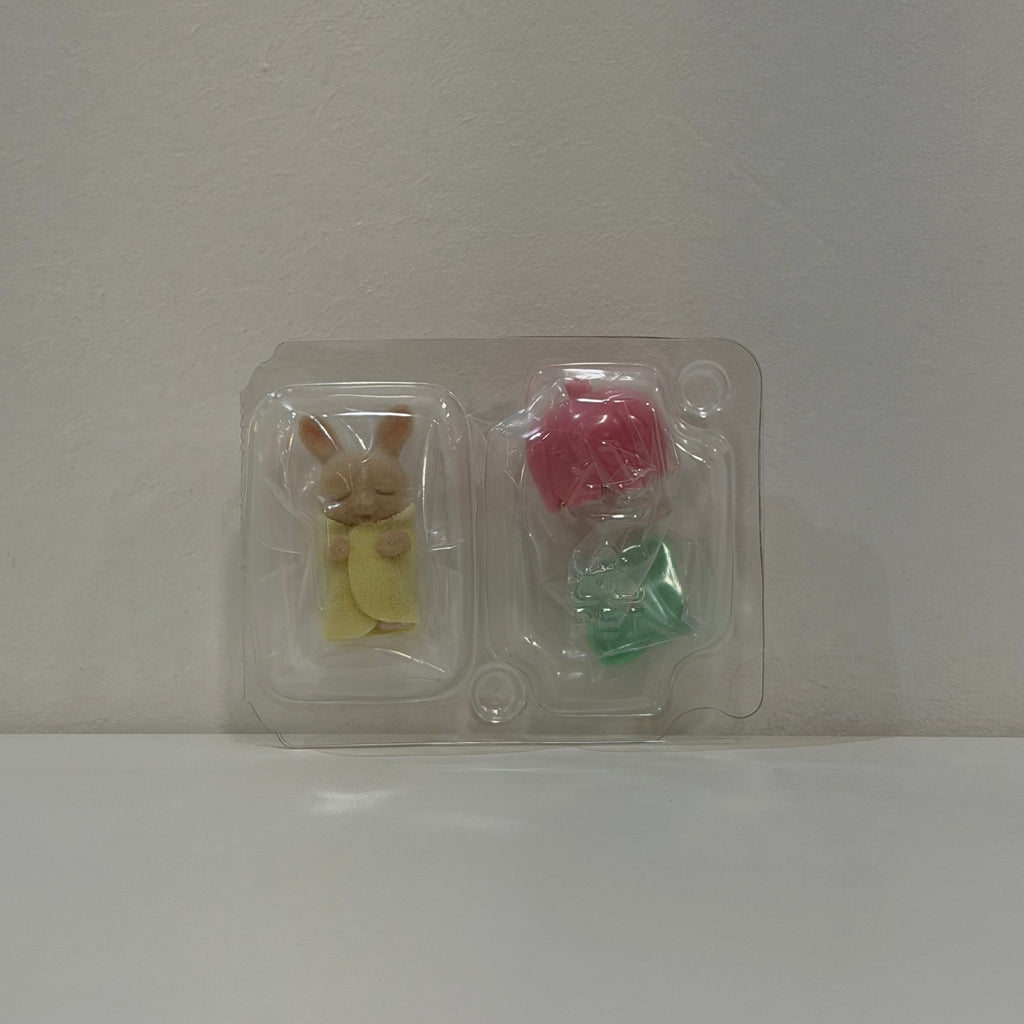 Sylvanian Families Bebé conejo secreto sorpresa blooming