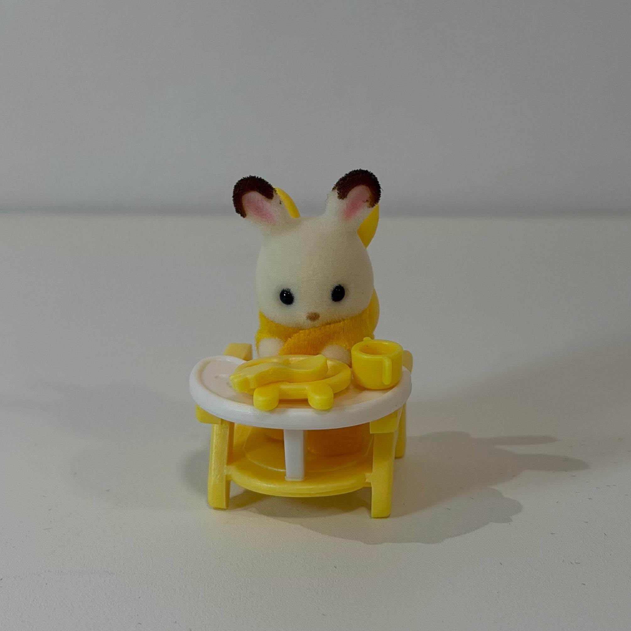 Sylvanian Families Bebé conejo amarillo