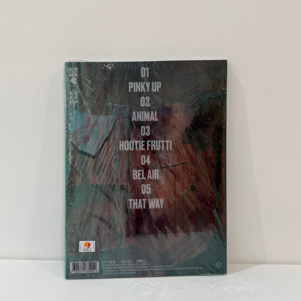 Álbum Katseye WILD versión wild world