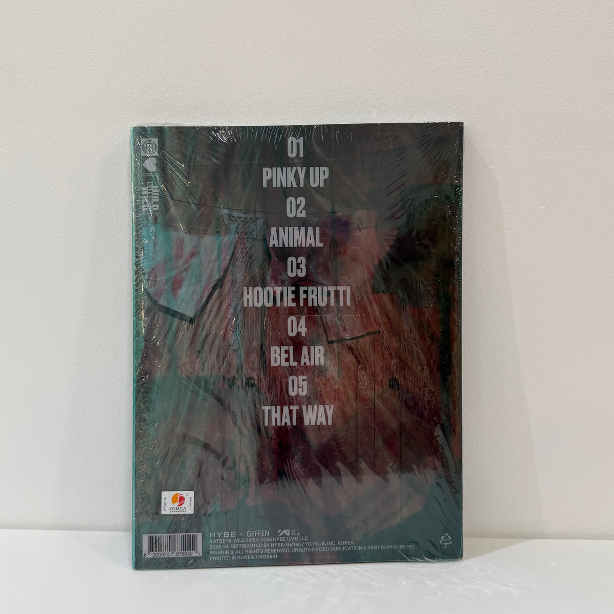 Álbum Katseye WILD versión wild world