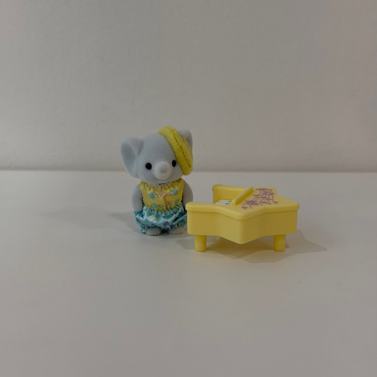 Sylvanian Families por unidad elefante kinder