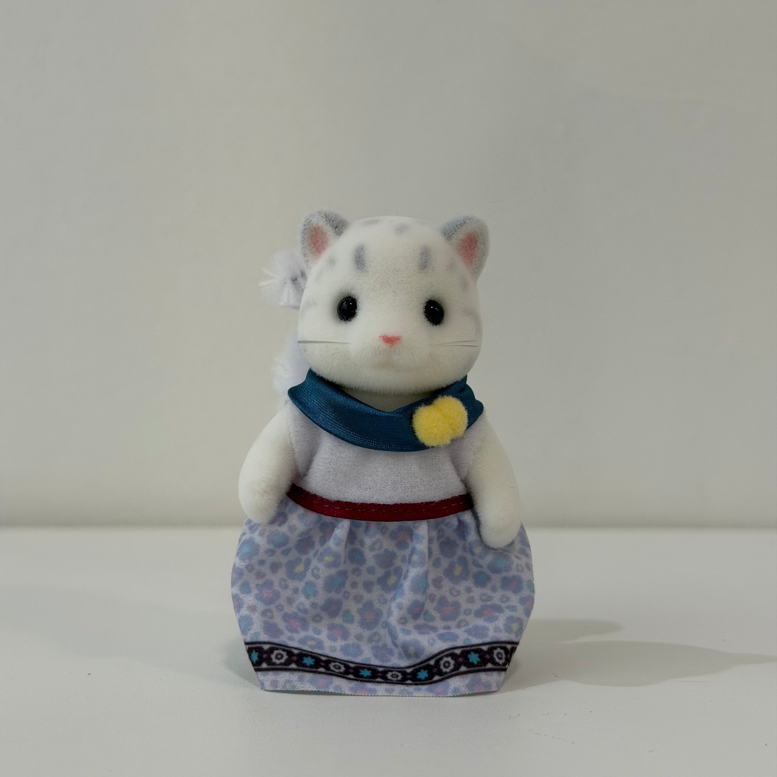 Sylvanian Families individual Mamá leopardo de las nieves