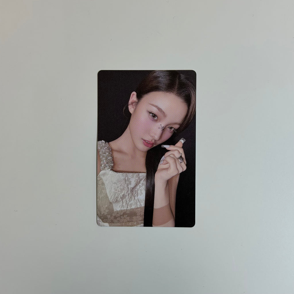 Photocard illit Iroha