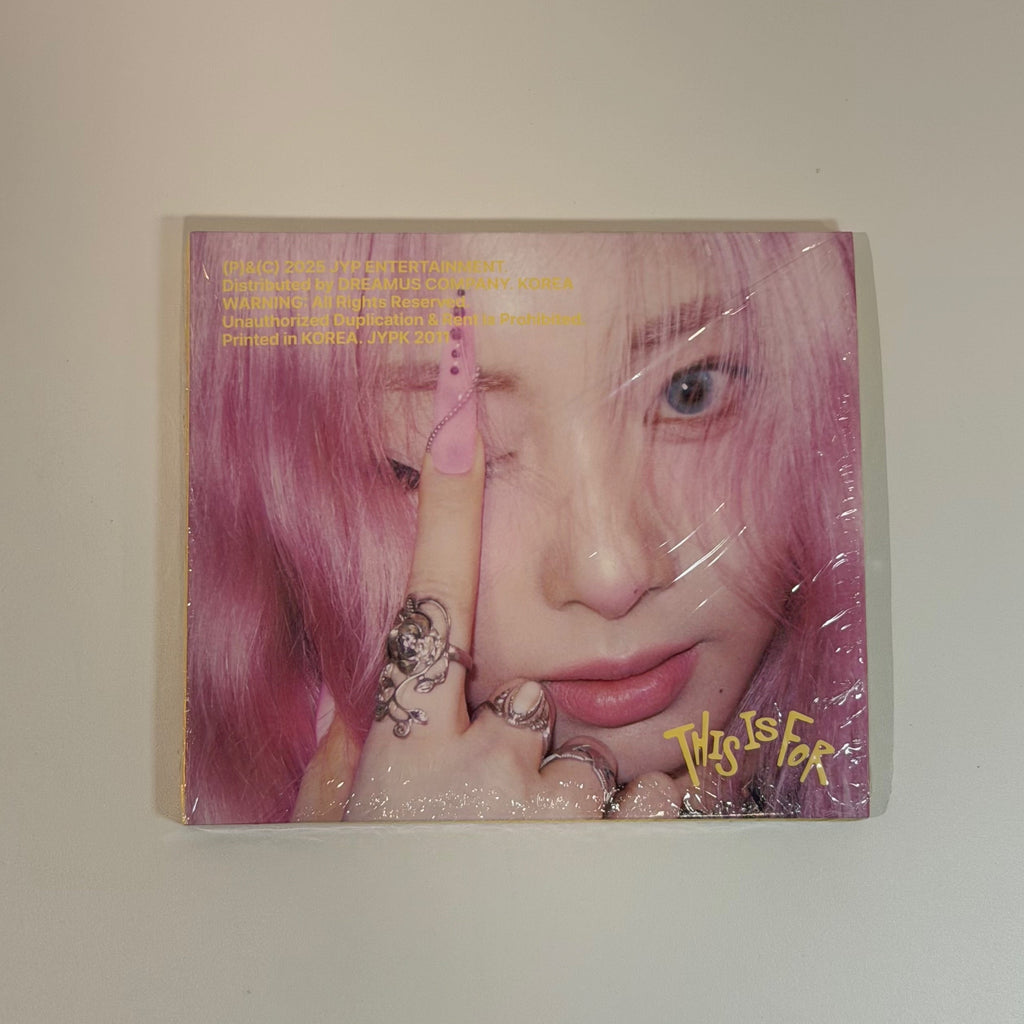 Álbum twice this is for versión TZUYU