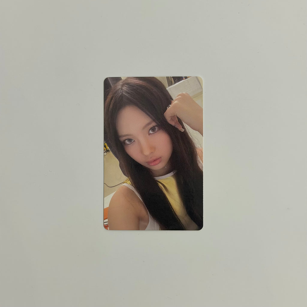 Photocard NewJeans Hyein