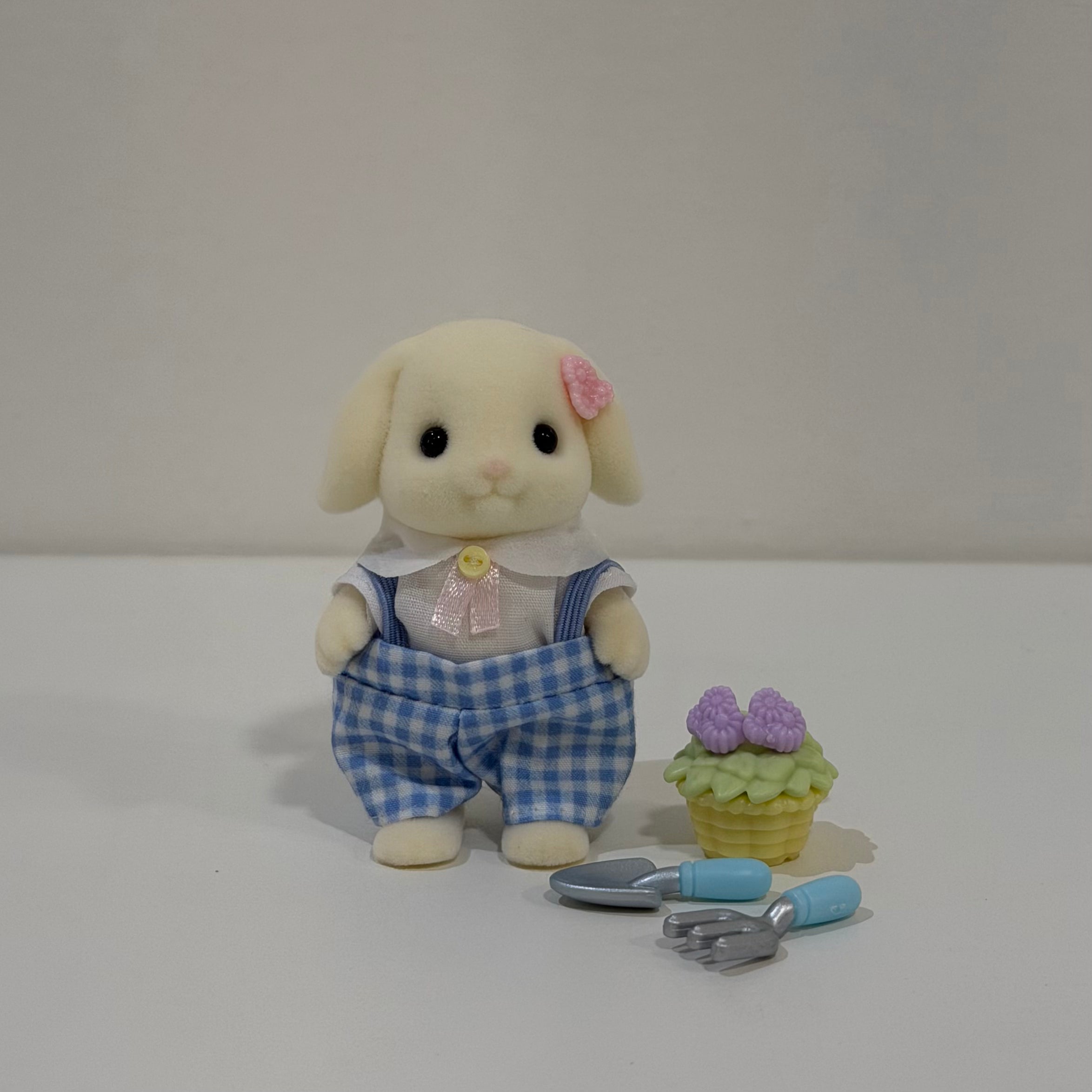 Sylvanian Families Hermanito flora con accesorios